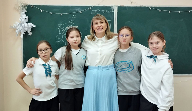 "Девчонки" из 12-й гимназии